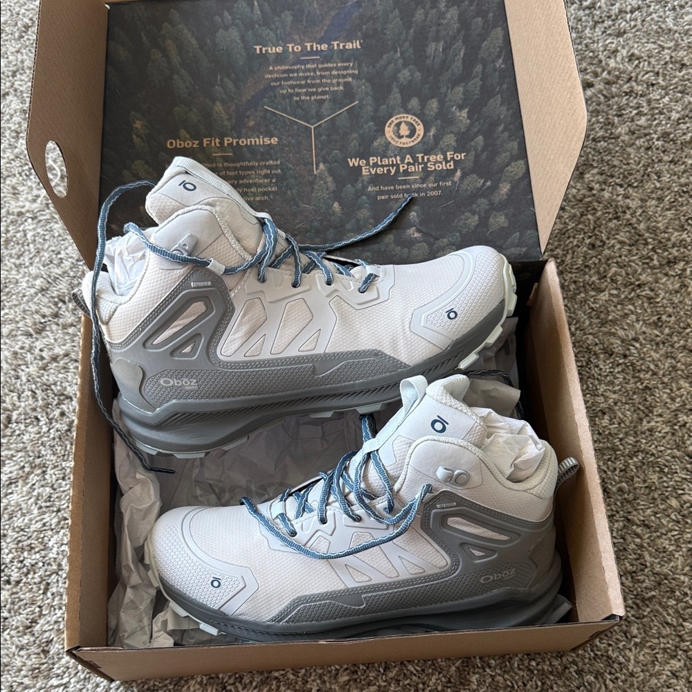 Oboz Katabatic mid waterproof hiking boots women’s size 10